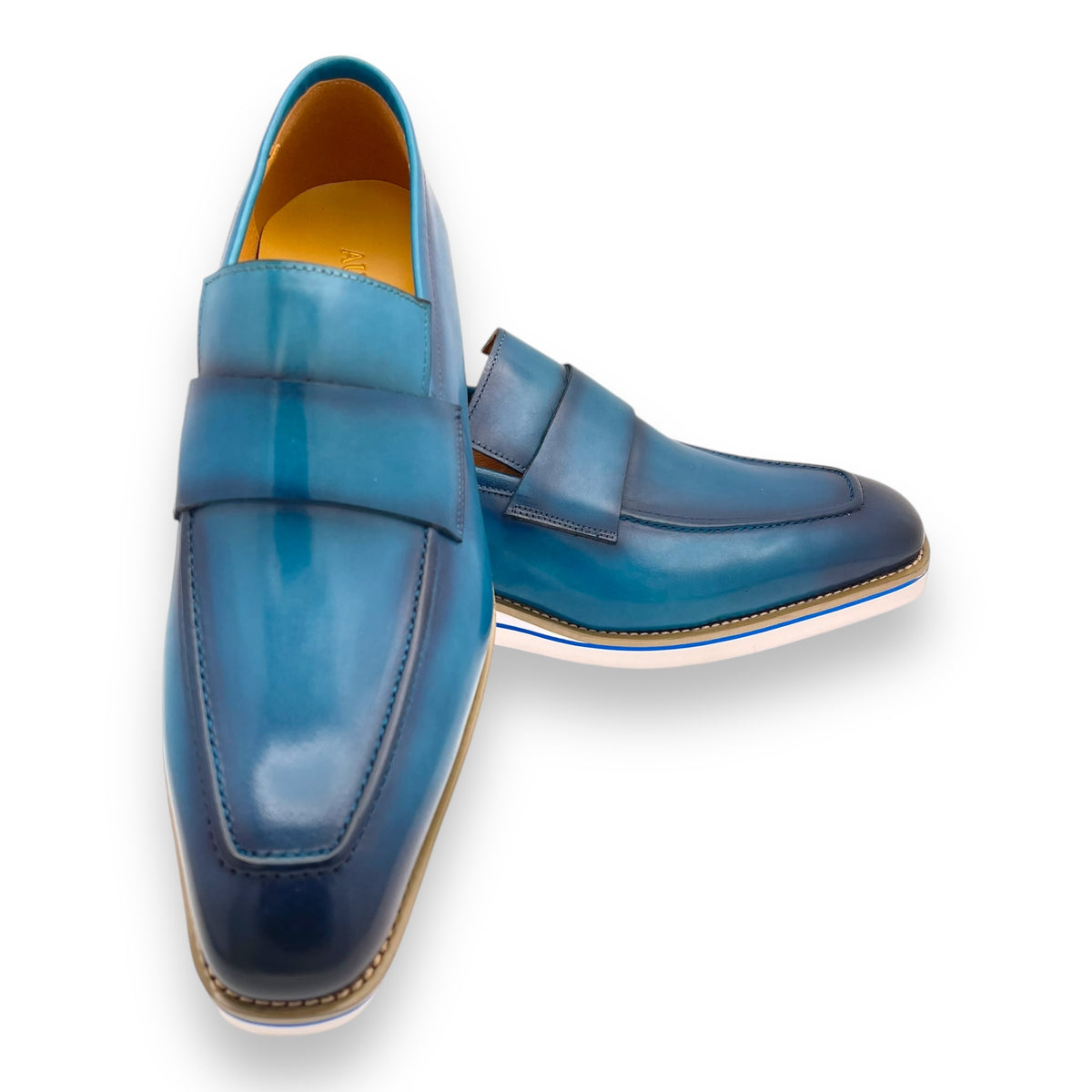 Laceless Loafer Success: The Zoie by Augustino Luxe